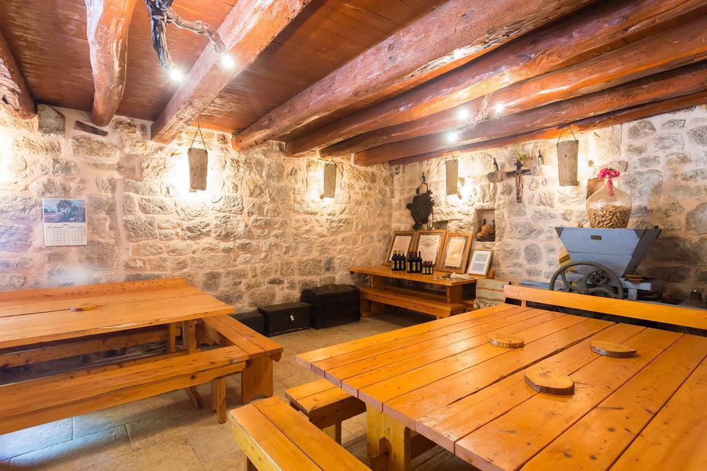 Konavle Apartments Zlatovisce Gruda ภายนอก รูปภาพ